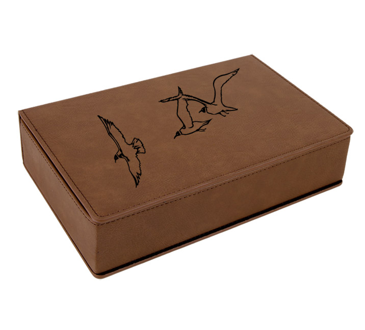 Custom engraved leatherette 6 oz flask gift set with engraved bird design of your choice. Bird Lover's Gift